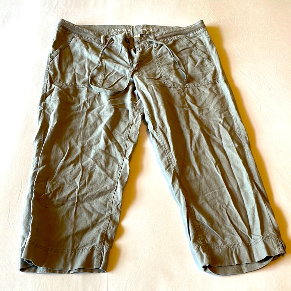 Sonoma  gray carpi pants size 14